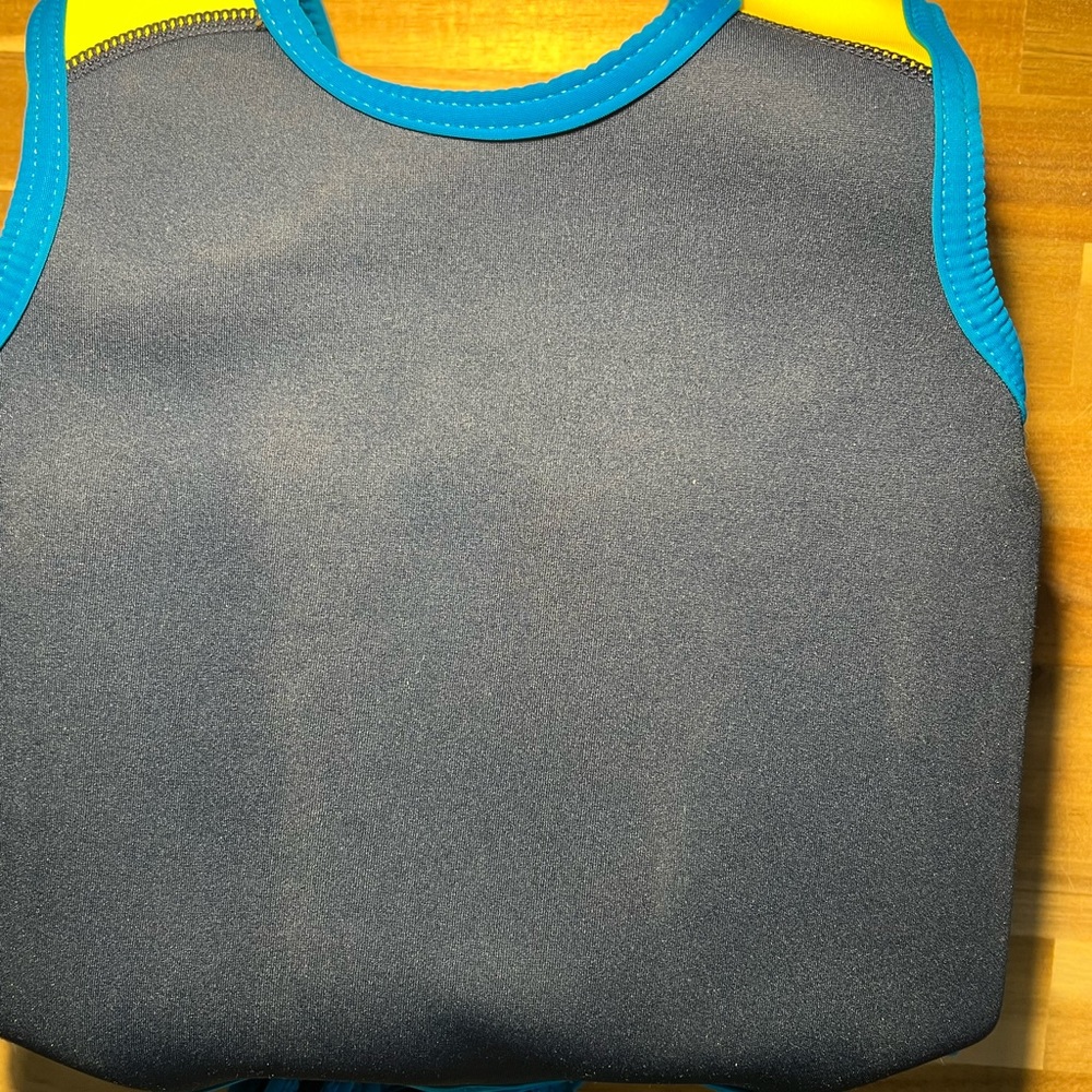 Limmy’s Toddler Swim Vest - Picture 3 of 3